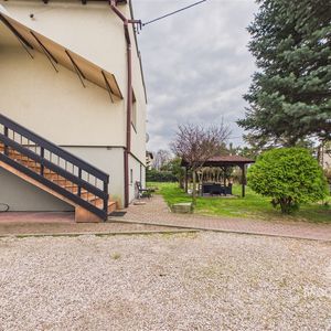 Dom z 14-arową działką! OFERTA INWESTYCYJNA! OPIS! — zdjęcie 6